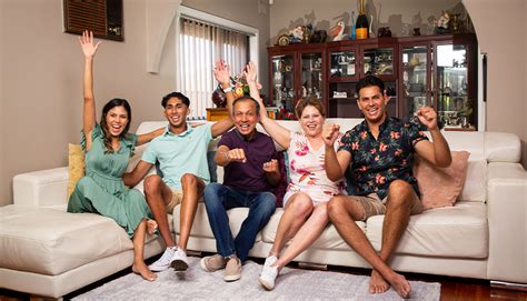 gogglebox australia cast 2023